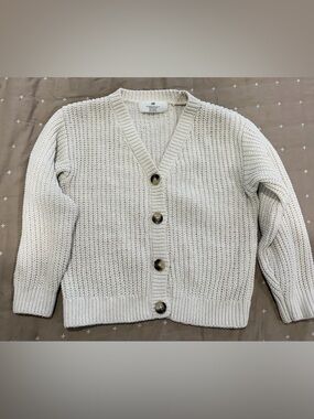 H&M Kid’s Cream Chunky V-Neck Button Cardigan